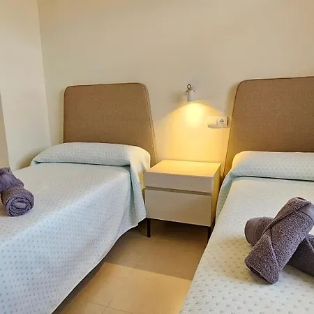 Homes Of Spain, Paraiso Playa, Ed Tahiti, Atico E De 2 Con Piscina Privada En Solarium Y Barbacoa, Pie De Playa, Wifi *